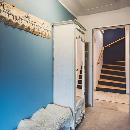 בית נופש Luxus Ferienhaus Im Salzkammergut באד אאוסי