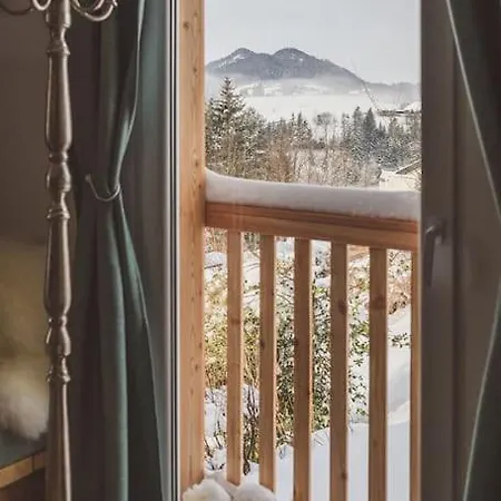 Luxus Fuer Familie Und Hund